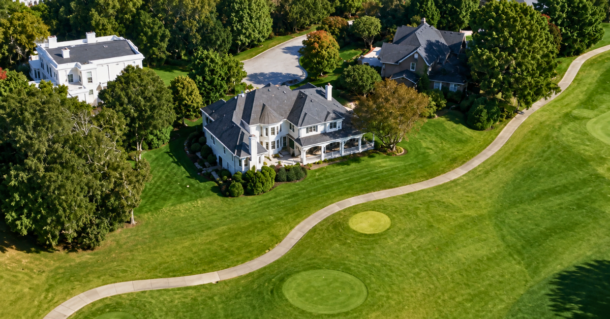 Aerial view of Carrie Underwood's former Brentwood home.