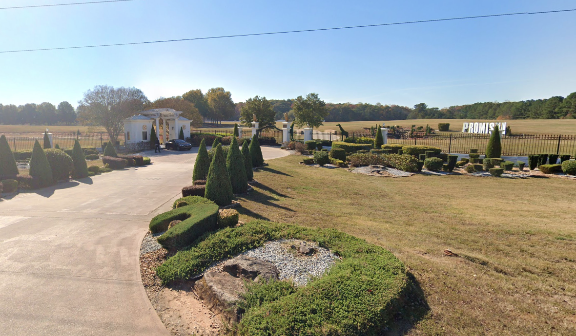 Street view of Rick Ross' Georgia megamansion.