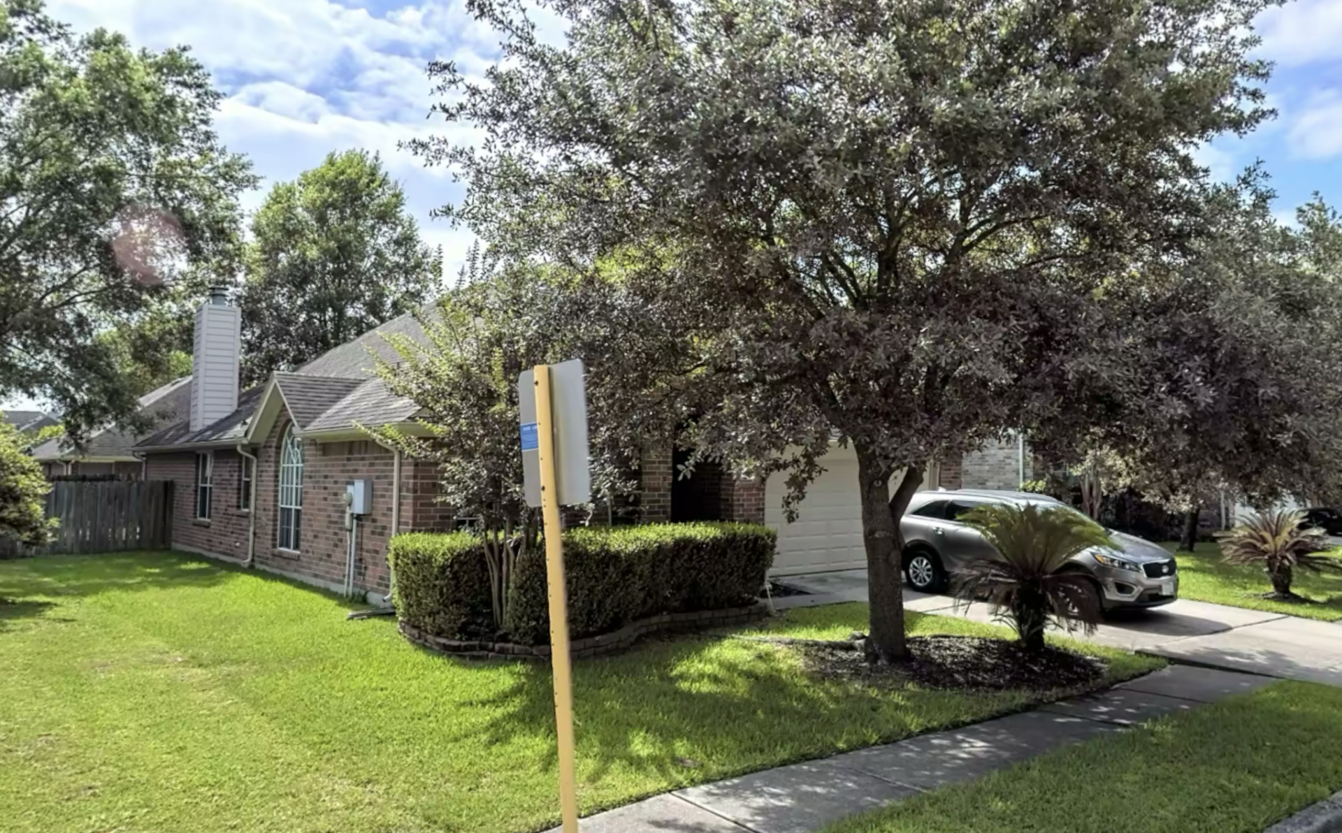 Street view of Jalen Hurts' home bought for parents.