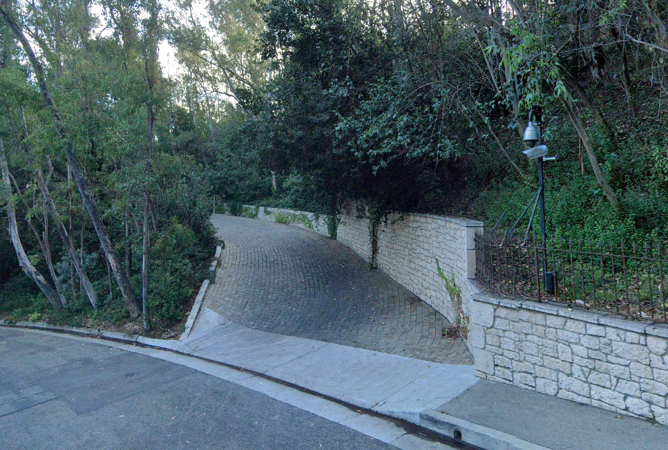 Street view of Christian McCaffrey and Olivia Culpo's Studio City home.