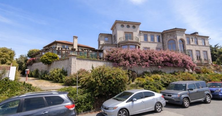 The late Robin Williams owned an iconic estate in San Francisco’s exclusive Seacliff neighborhood