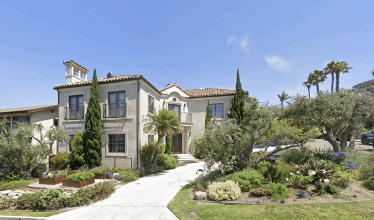 A street view look at Jared Goff's Manhattan beach home