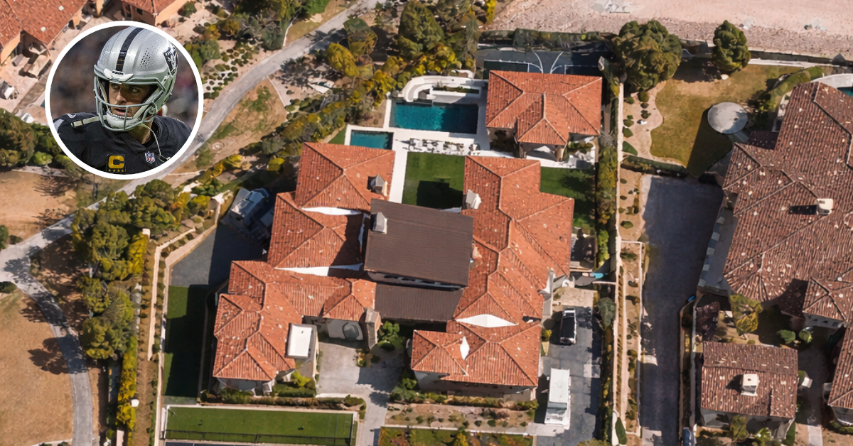 Derek Carr's former Las Vegas mansion sold for $8.55 million at 52 Olympia Canyon Way