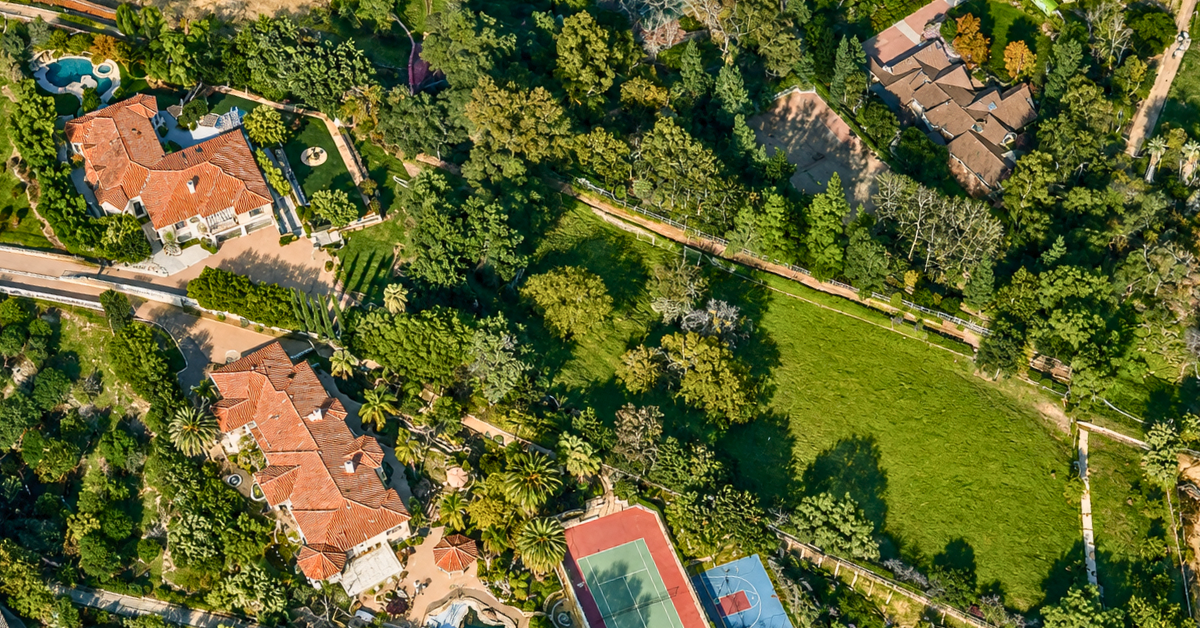 Aerial view of Stevie Wonder's former Calabasas home.