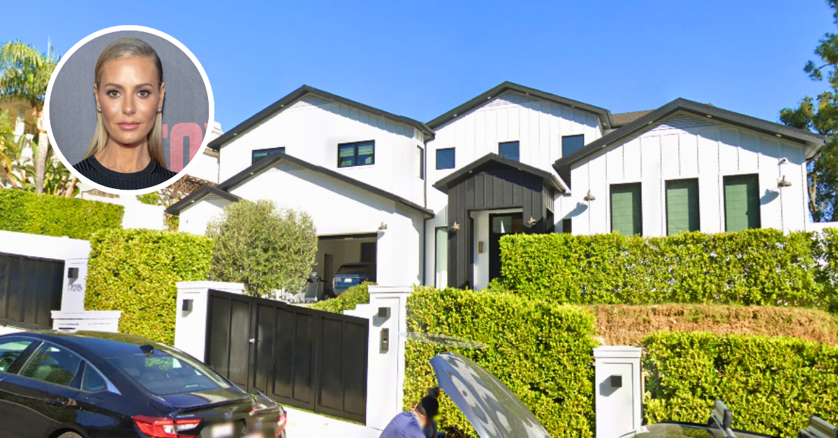 Street view of Dorit Kemsley's Encino house.