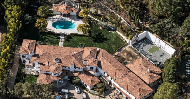 An aerial view of Sofia Vergara's Beverly Hills mansion