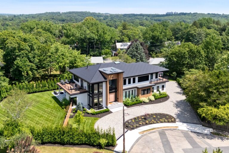 Jrue Holiday Sells $6.69 Million Massachusetts Mansion After Trade to Portland Trail Blazers