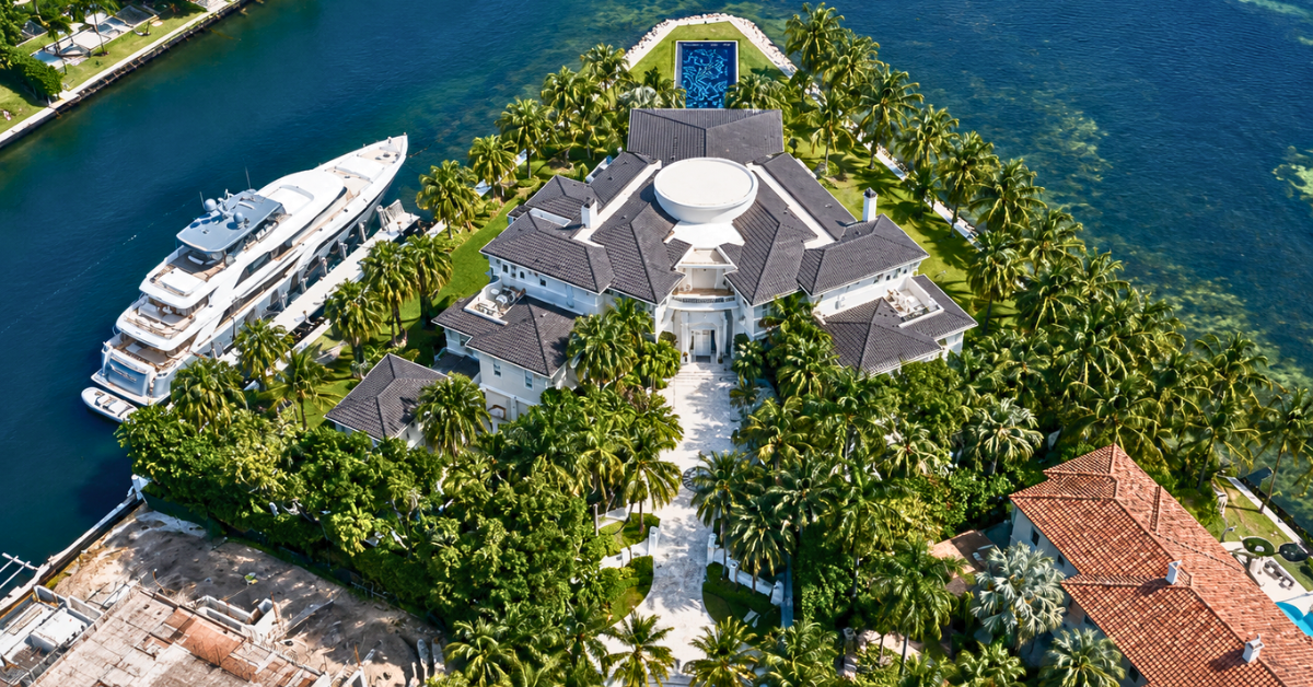 Aerial view of The Weekend's new Florida mansion.
