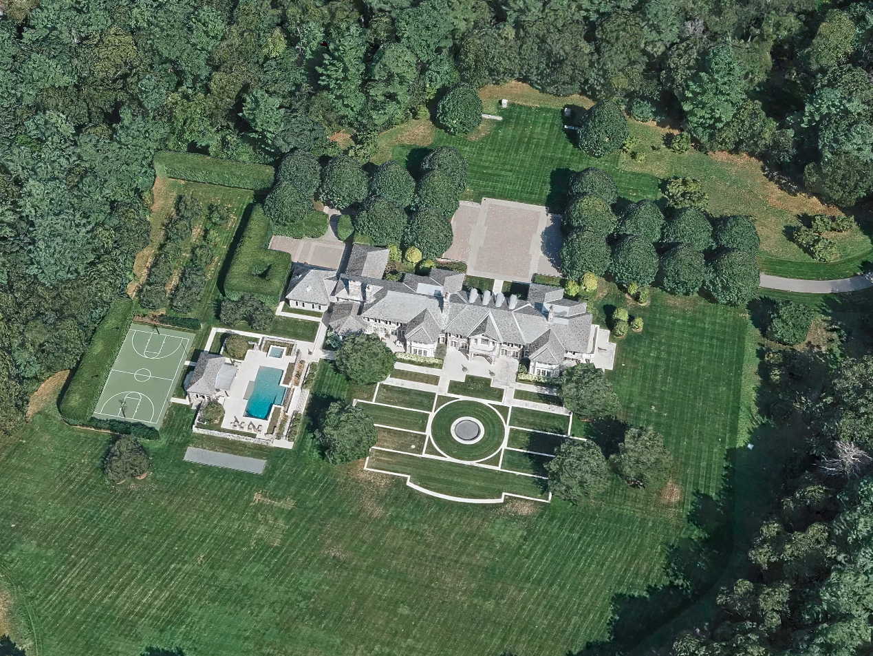 An aerial view of Jim Pallotta's Massachusetts estate
