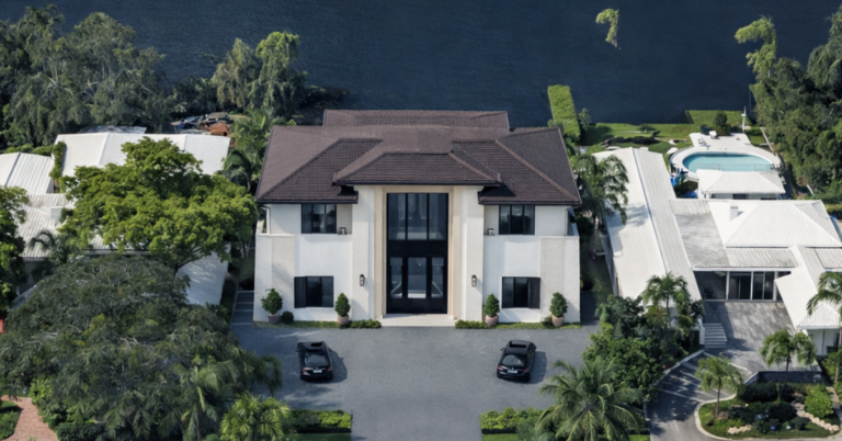 Sergio Busquets Sea Ranch Lakes House that just sold to Sam Reinhart.