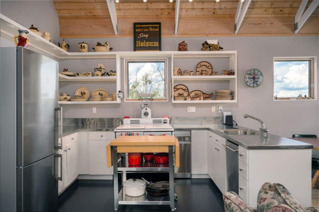 The kitchen 