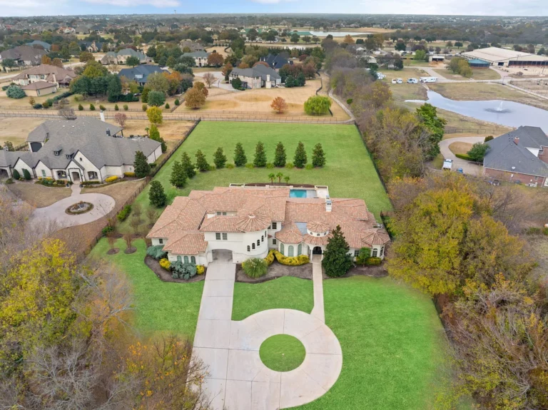 An aeriel photo of Tyron Smith's Prosper, TX mansion for sale