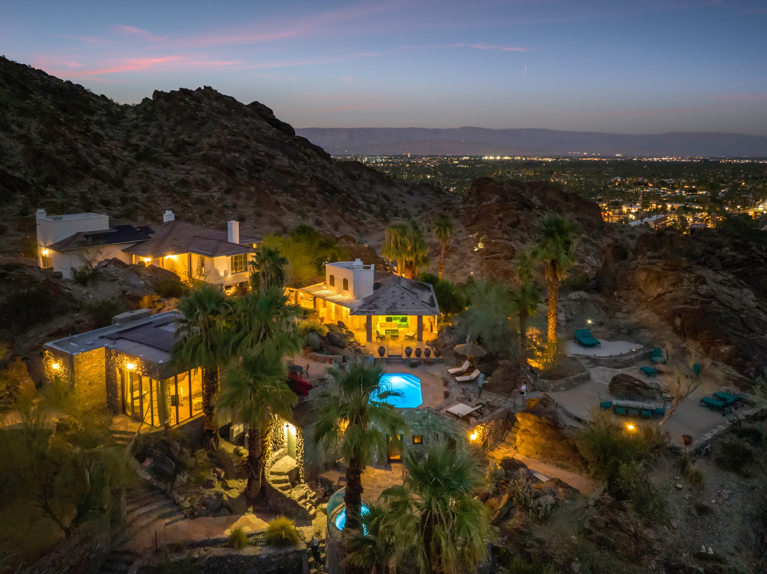 Aerial view of Suzanne Somers’s Former Palm Springs Estate.