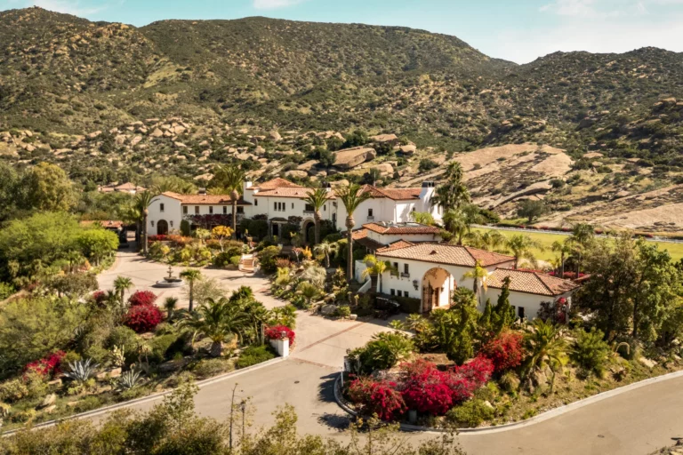 Main Villa at Hummingbird Nest Ranch
