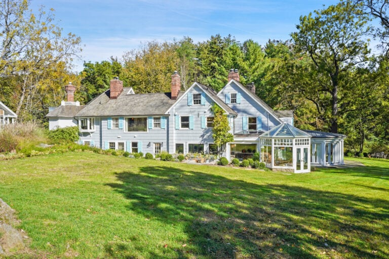 Back exterior of Drew Barrymore's New York house.