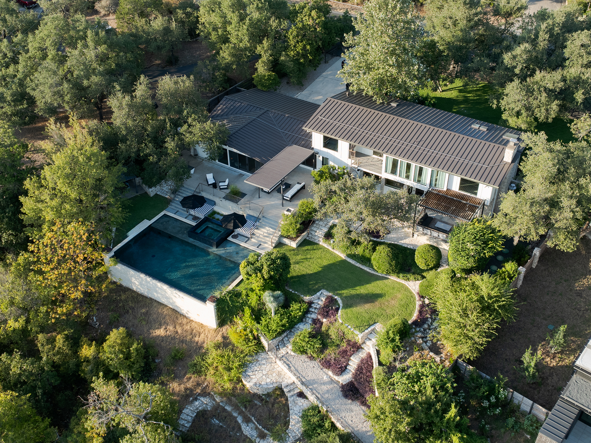 Aerial view of Danny Amendola's Austin backyard.