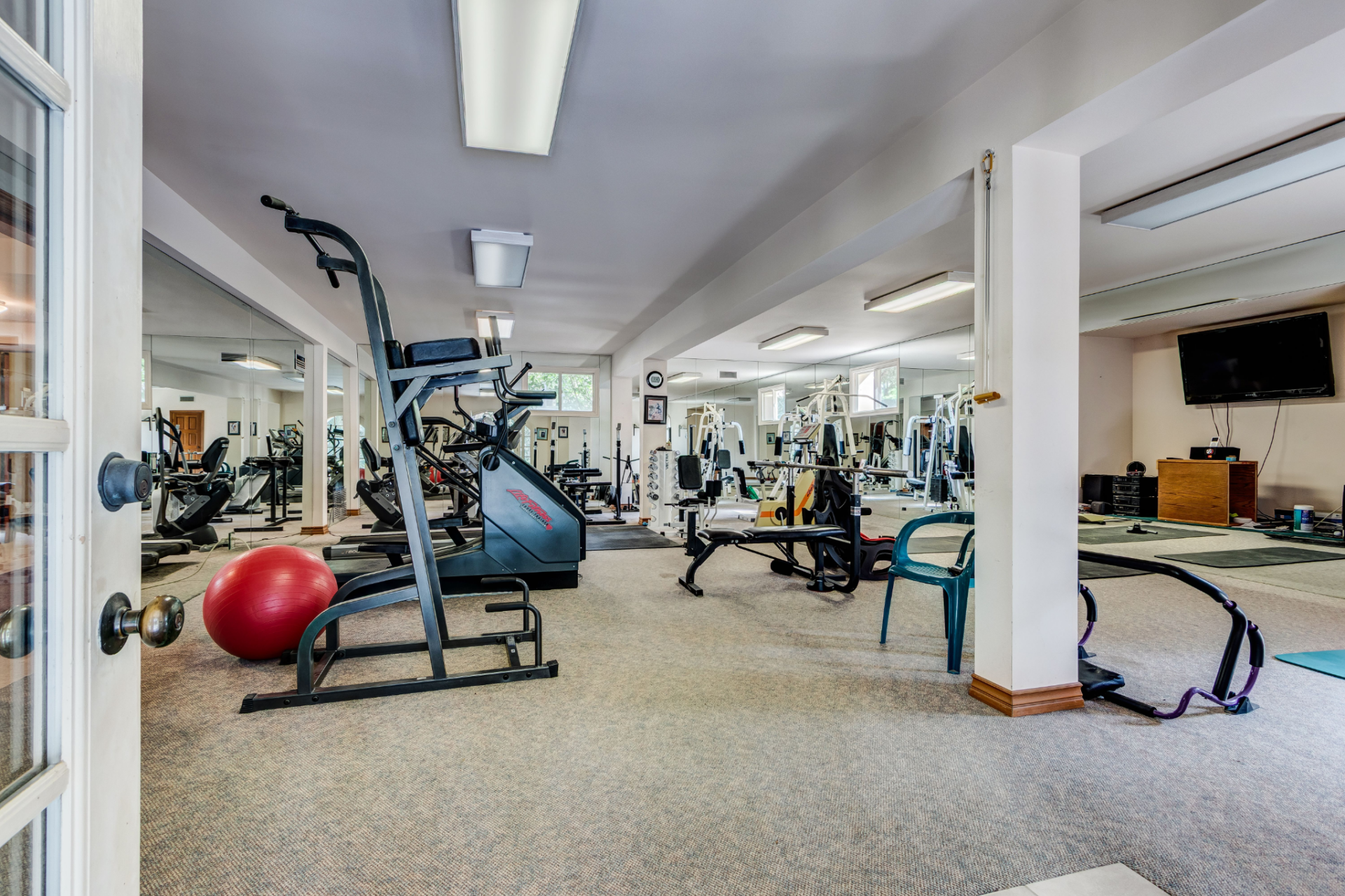 For wellness and fitness, the ranch includes a full workout facility equipped with a range of exercise machines, free weights, and cardio equipment.