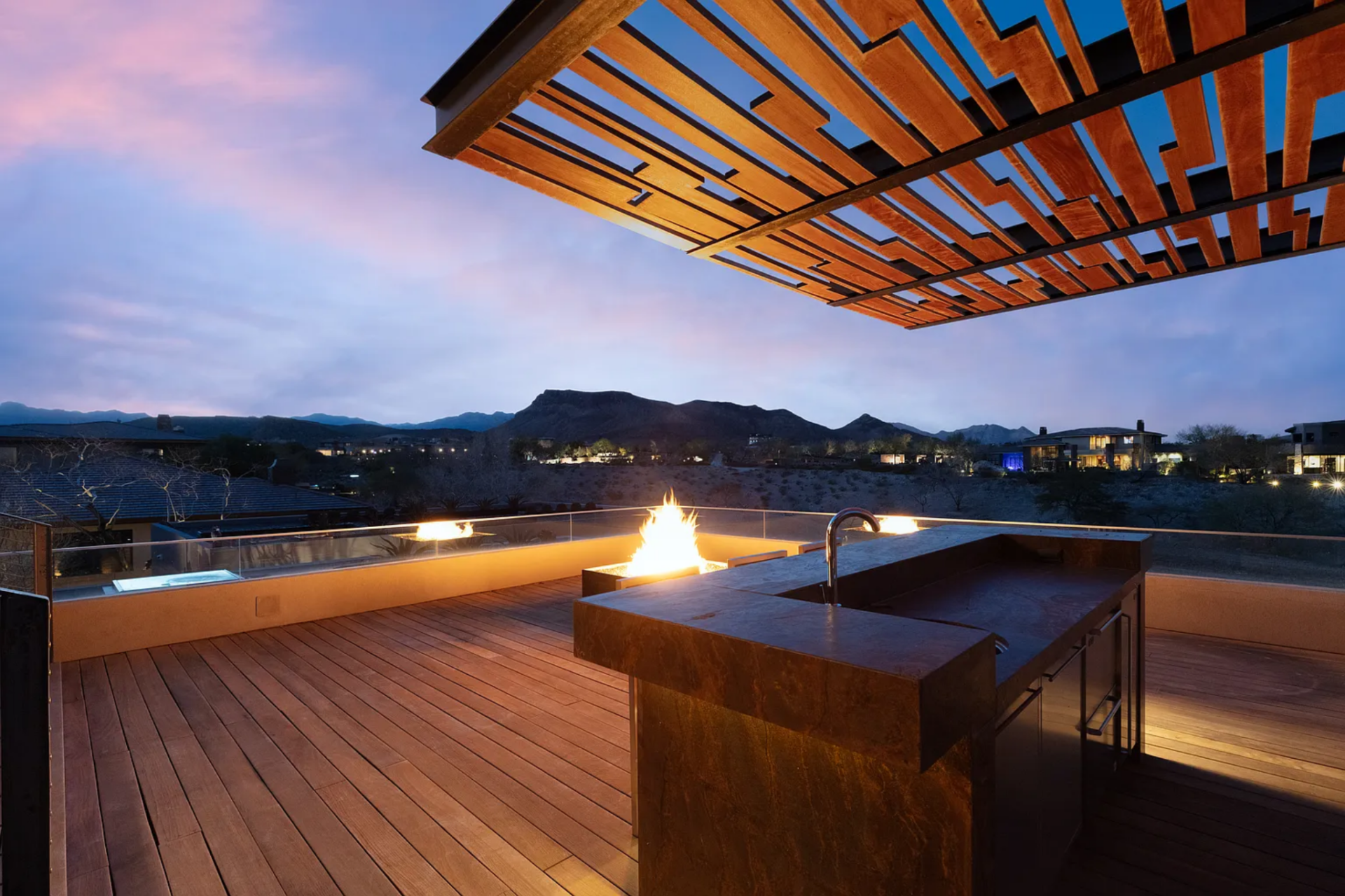 Above it all, the rooftop sundeck opens to wide views of the Las Vegas landscape and surrounding hills. 