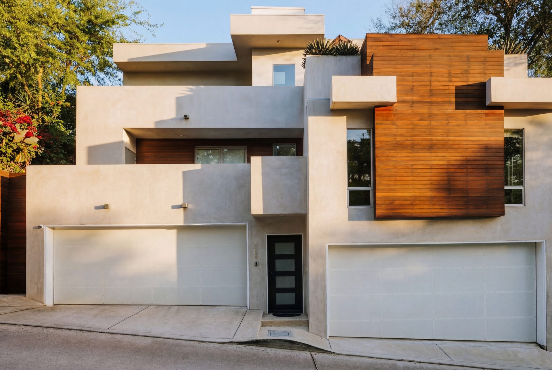 Front exterior of Jesse McCartney's LA home.