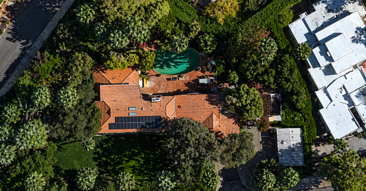 Aerial view of Donna Reed's former Palm Springs home.