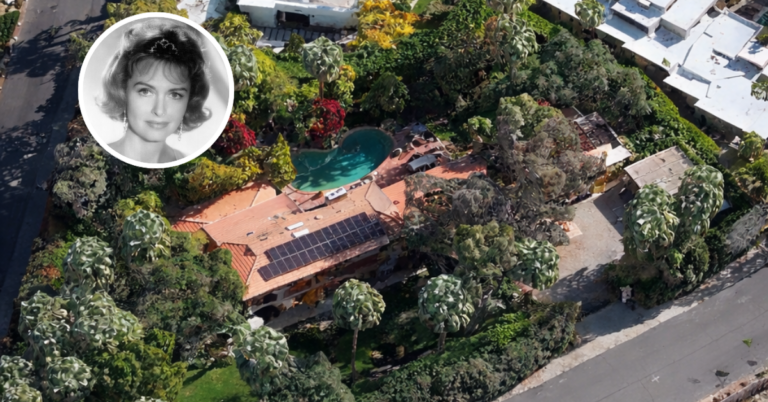 Aerial view of Donna Reed's former Palm Springs home.