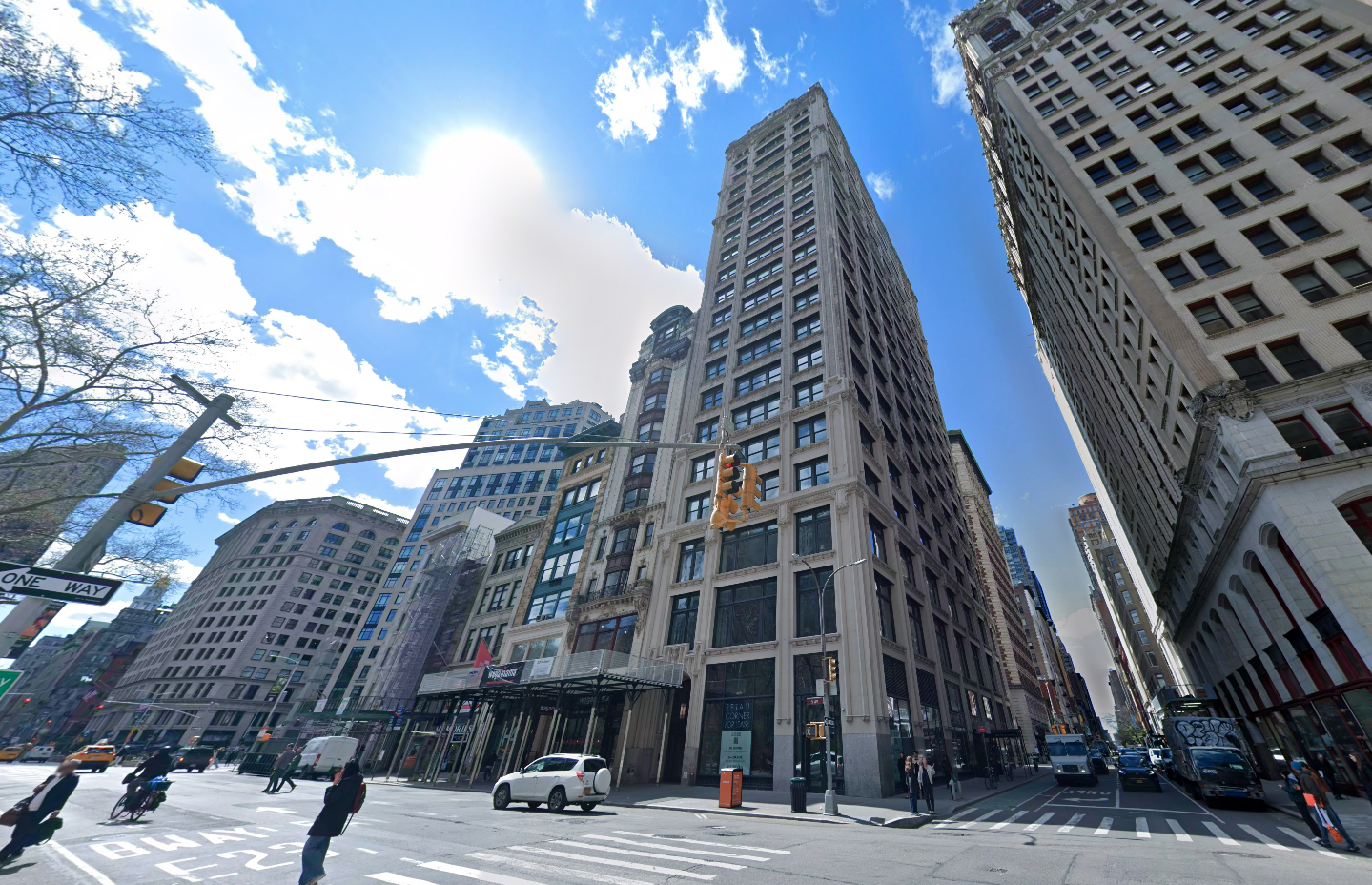 Street view of Bill Lawrence and Christa Miller's condo building in New York.