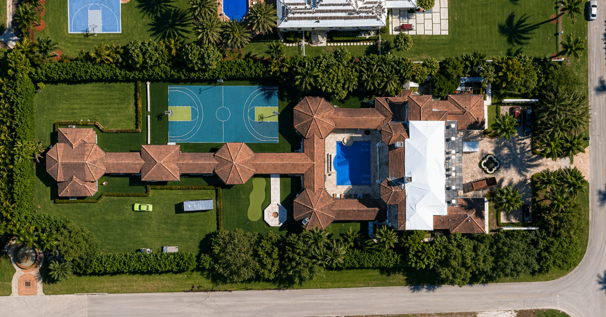 Aerial view of Tyreek Hill's Florida mansion.