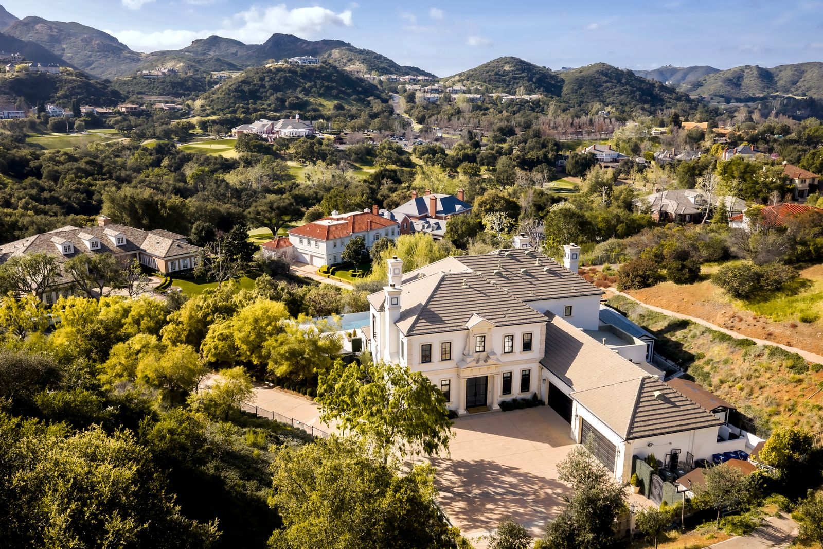 Aerial view of Paul Anka’s Westlake Village Mansion.