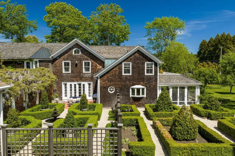 Front entrance to historic Shelter Island estate.