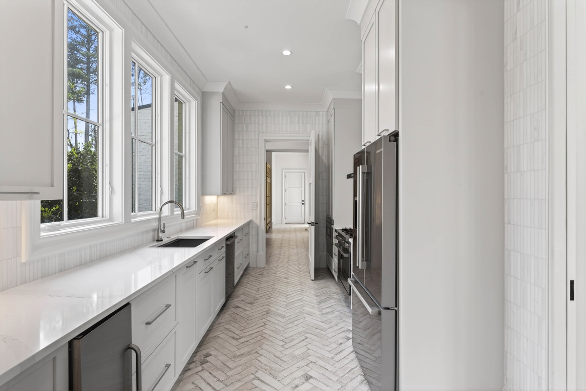 Scullery kitchen.