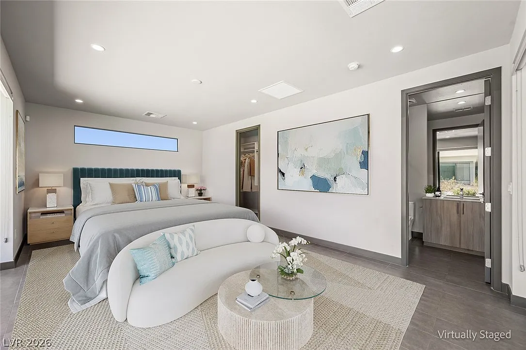Separate from the main residence, the detatched casita provides its own bedroom, full bathroom, and walk-in closet