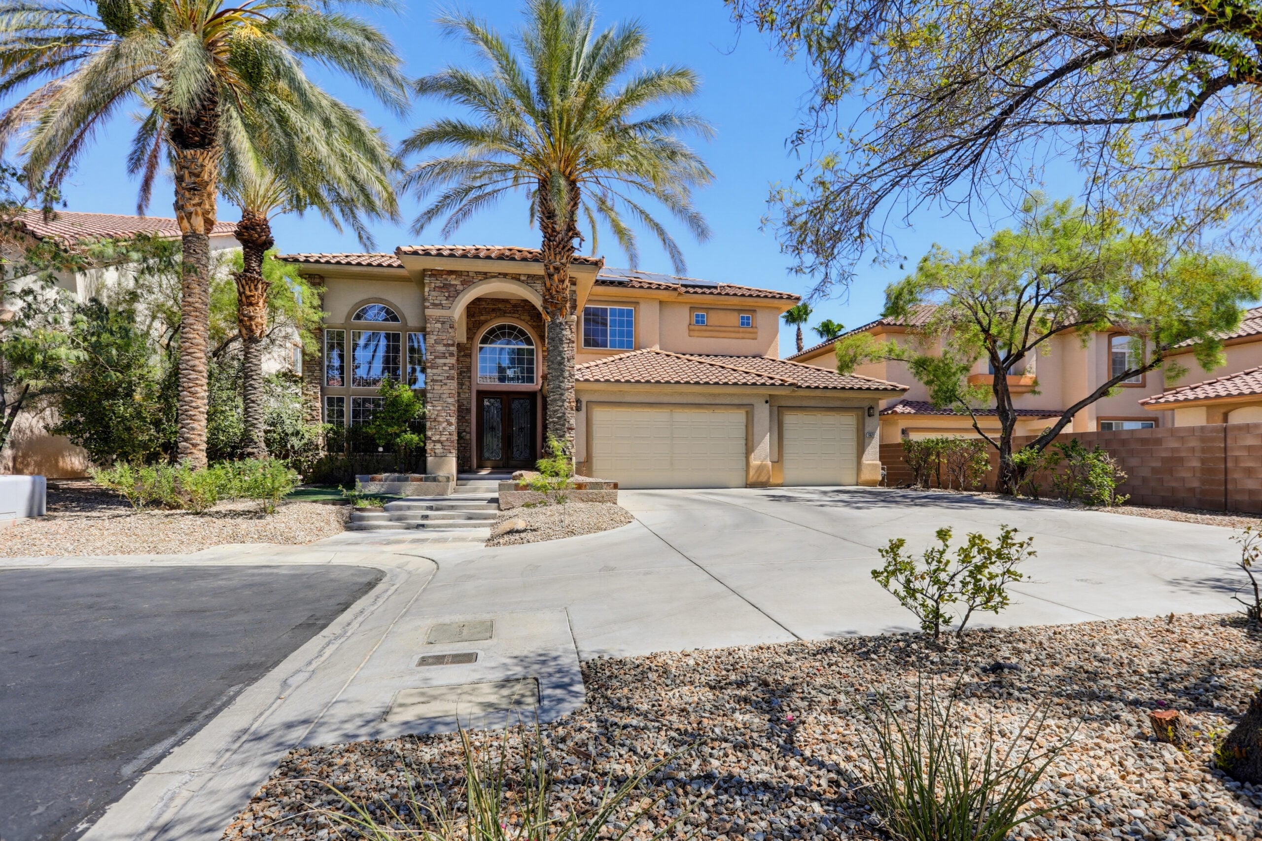 Street view of Randy Couture's Las Vegas home.