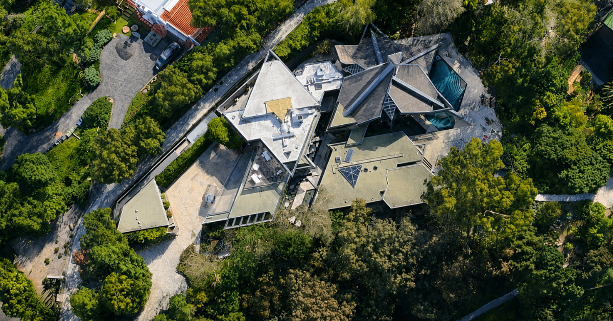 Aerial view of Wilt Chamberlin's LA home.