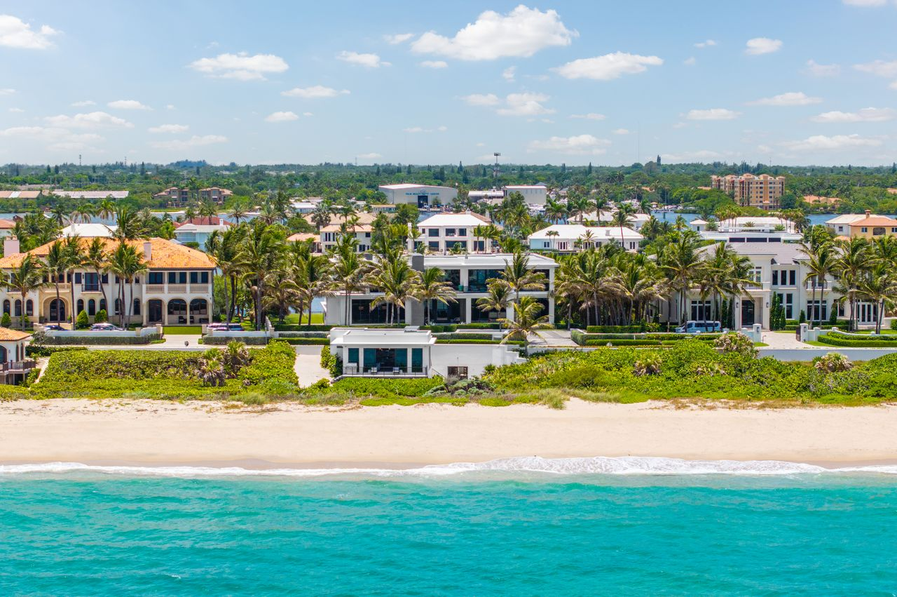 Aerial view of beachfront cabana.