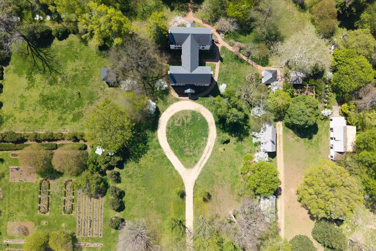 aerial view of Thomas Jefferson's Virginia childhood home..