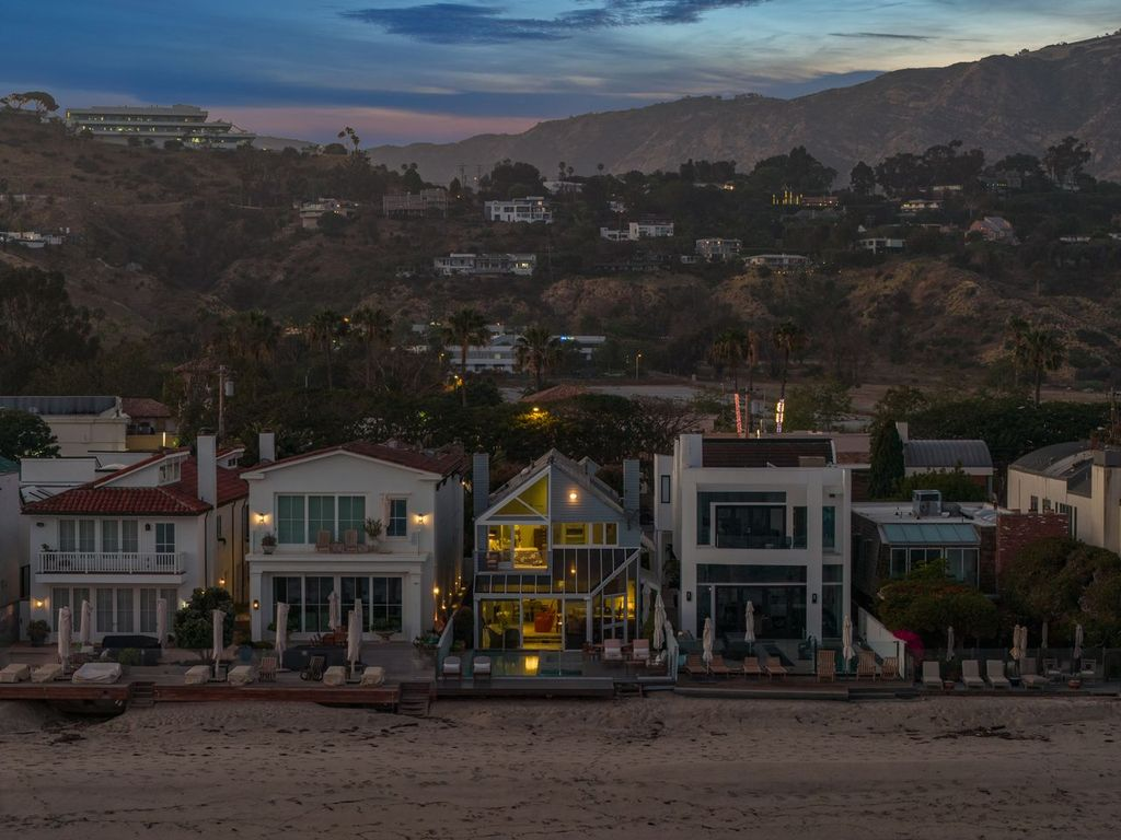 Aerial view of Joni Mitchell's former Malibu home.
