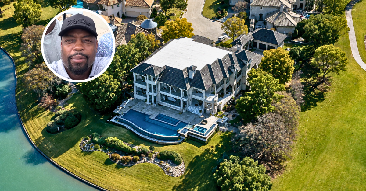 Aerial view of Nick Van Exel’s Former Houston Mansion.