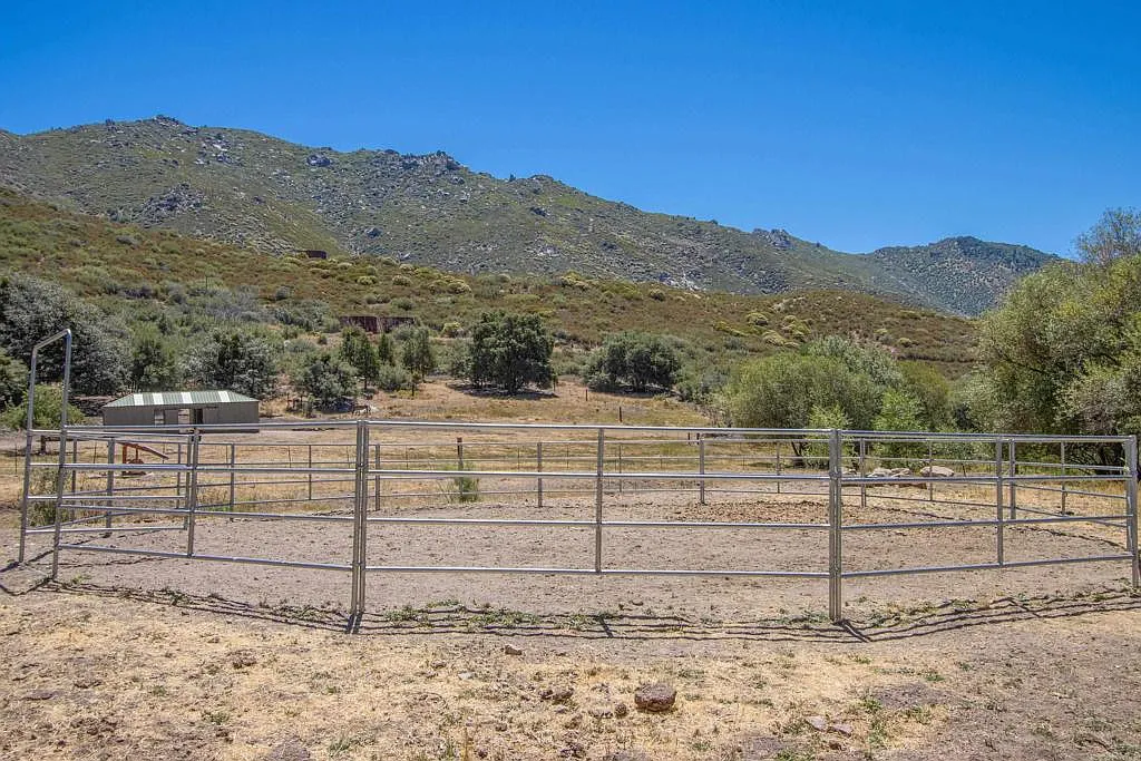A fenced round pen.
