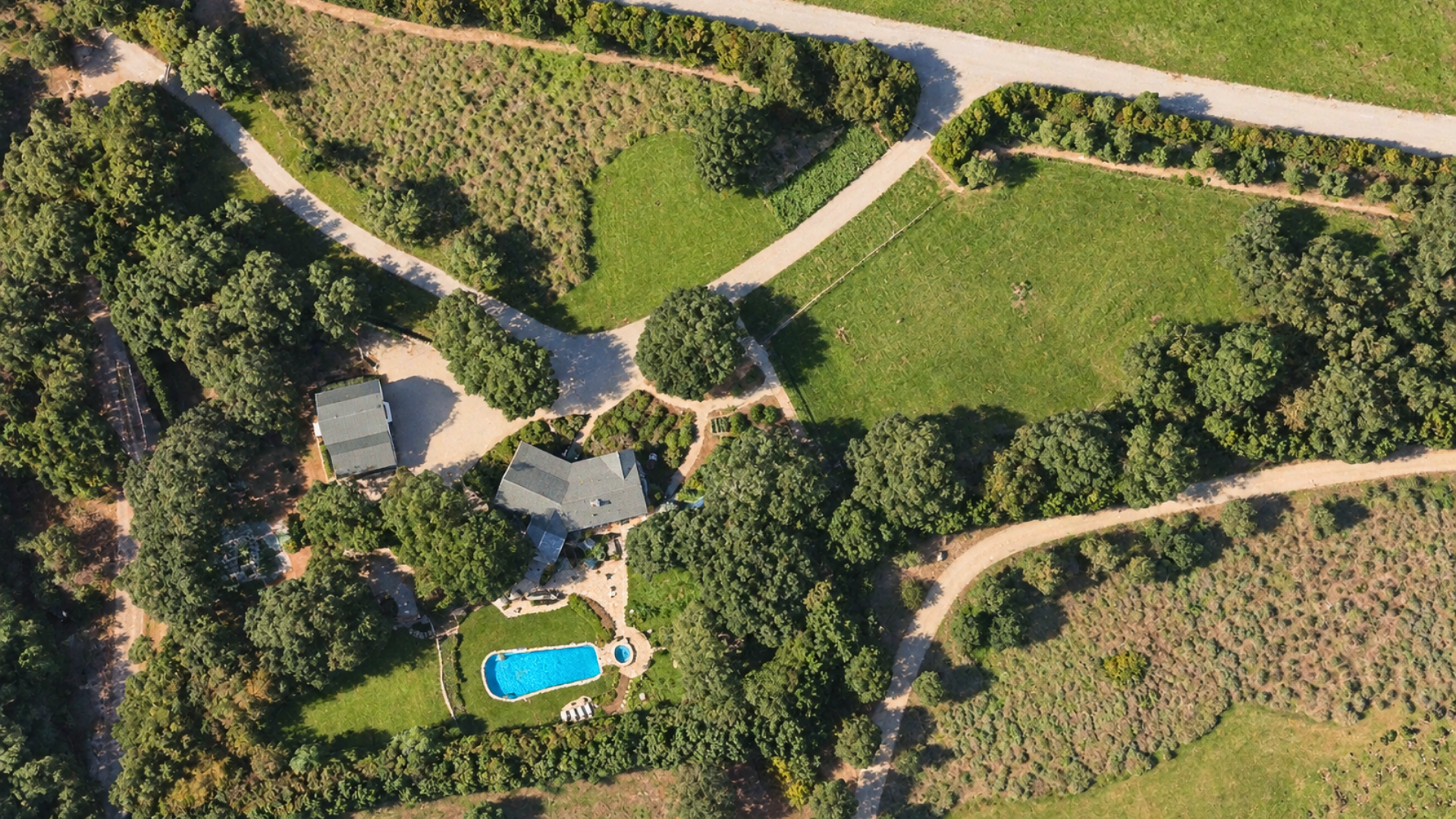 Aerial view of Ellen DeGeneres and Portia de Rossi's Former Santa Barbara Farmhouse.