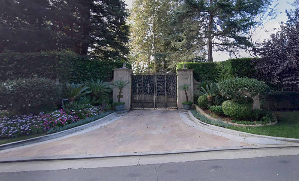 Street view of Peter Thiel's new Bel Air mansion.