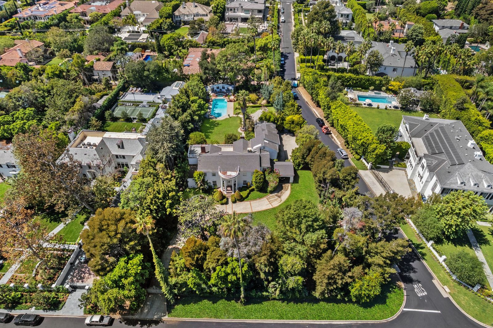 Aerial view of ‘The Fresh Prince of Bel-Air’ Mansion.