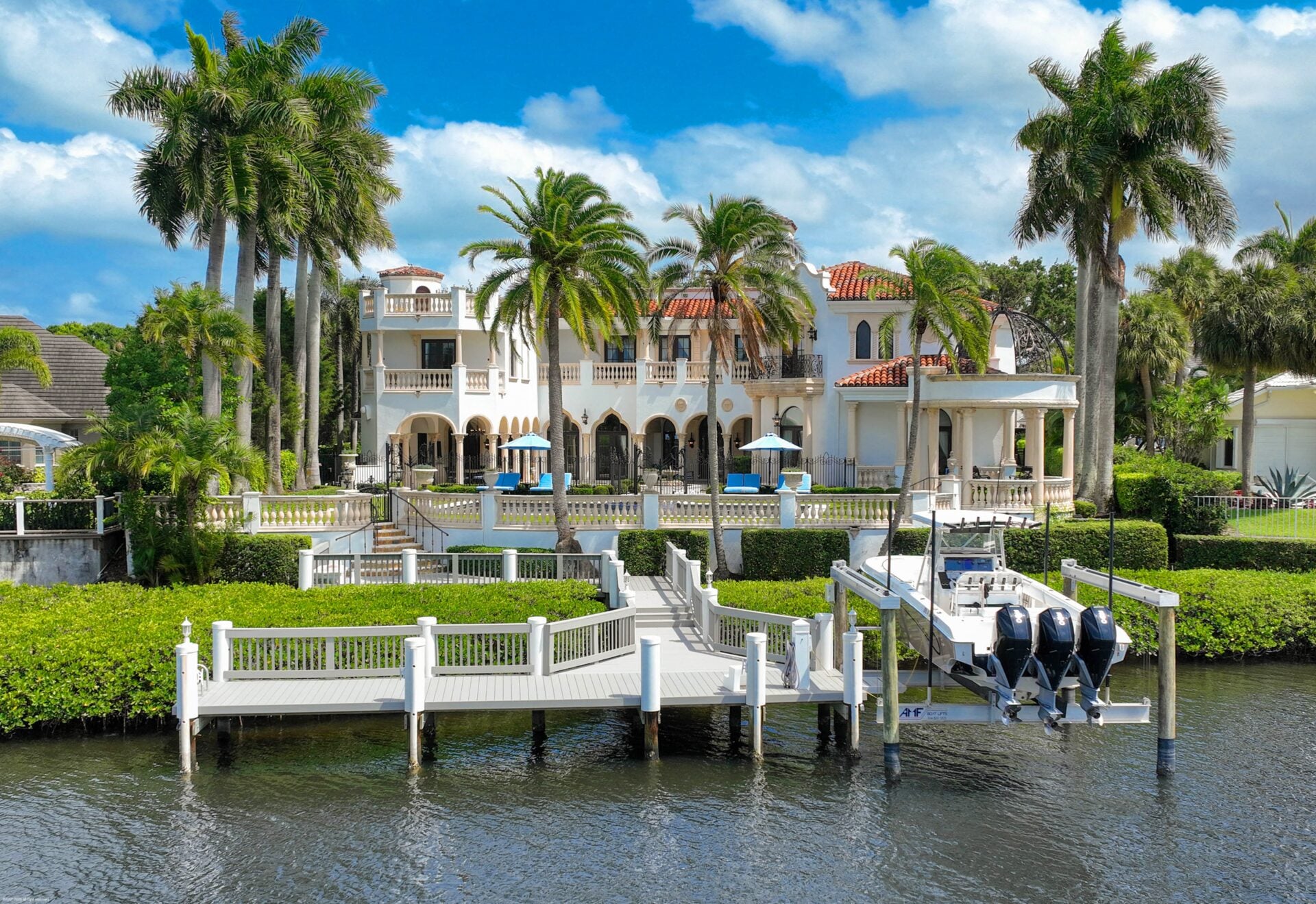 The property extends to a private dock overlooking the canal.