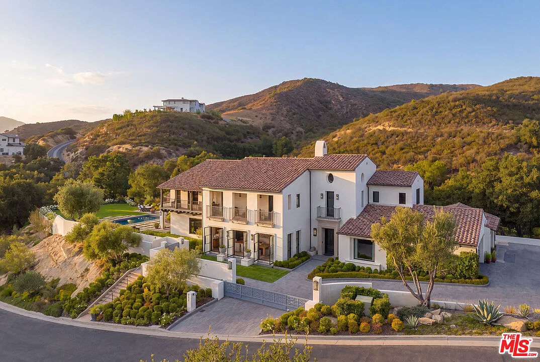 Aerial view of David Tutera's Calabasas home.