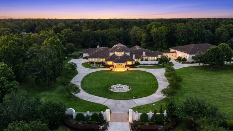 Aerial view of George Foreman’s 13-Acre Texas Estate.