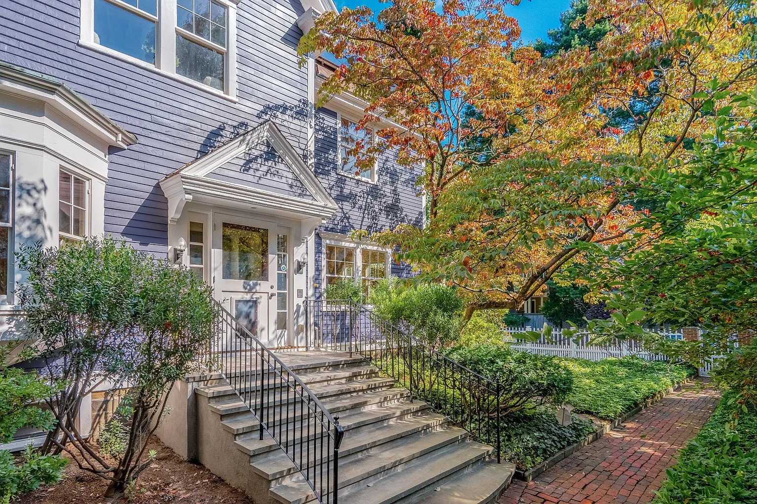 Front entrance to Julia Child's former Cambridge home.