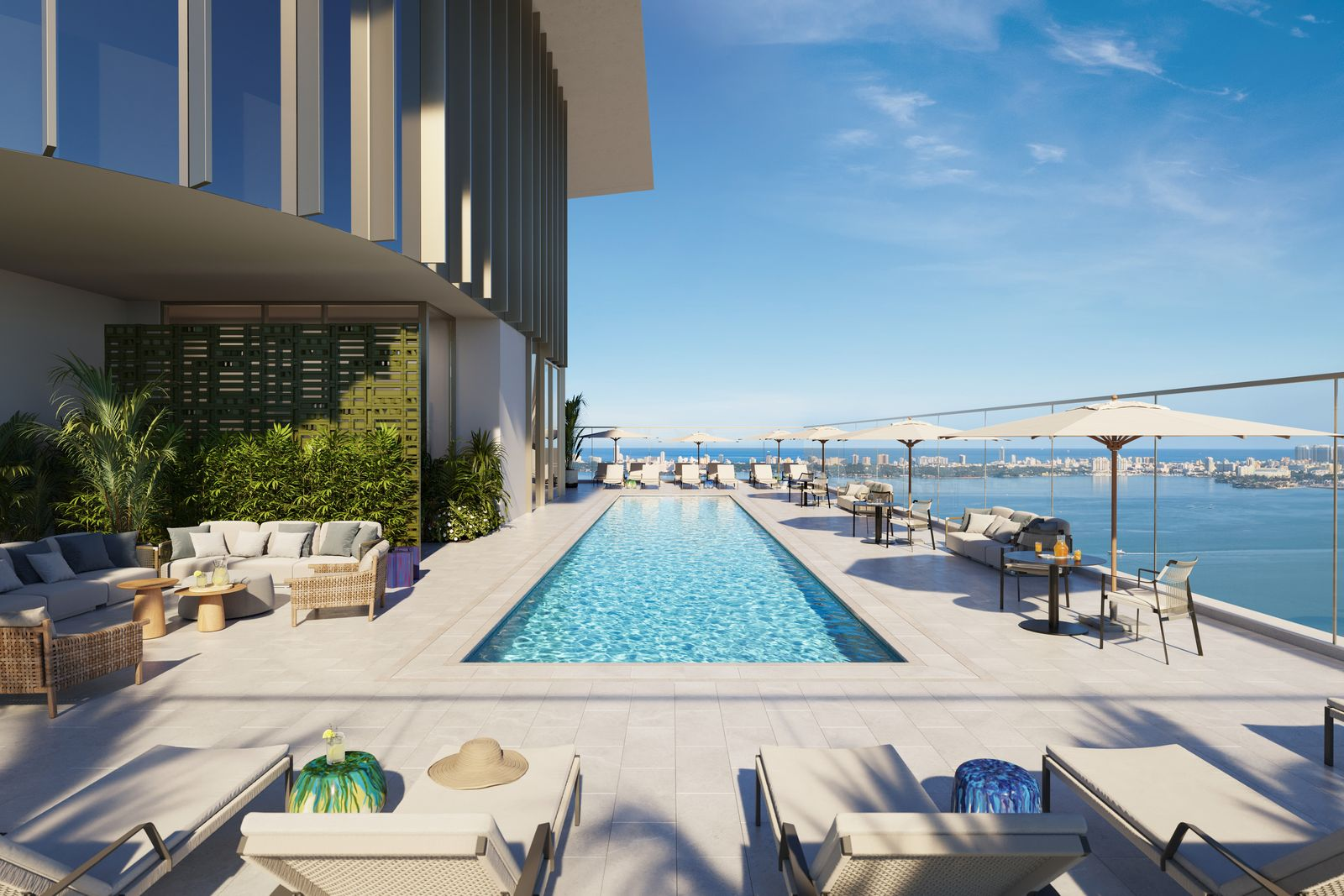 Eighth floor pool looking out to ocean.