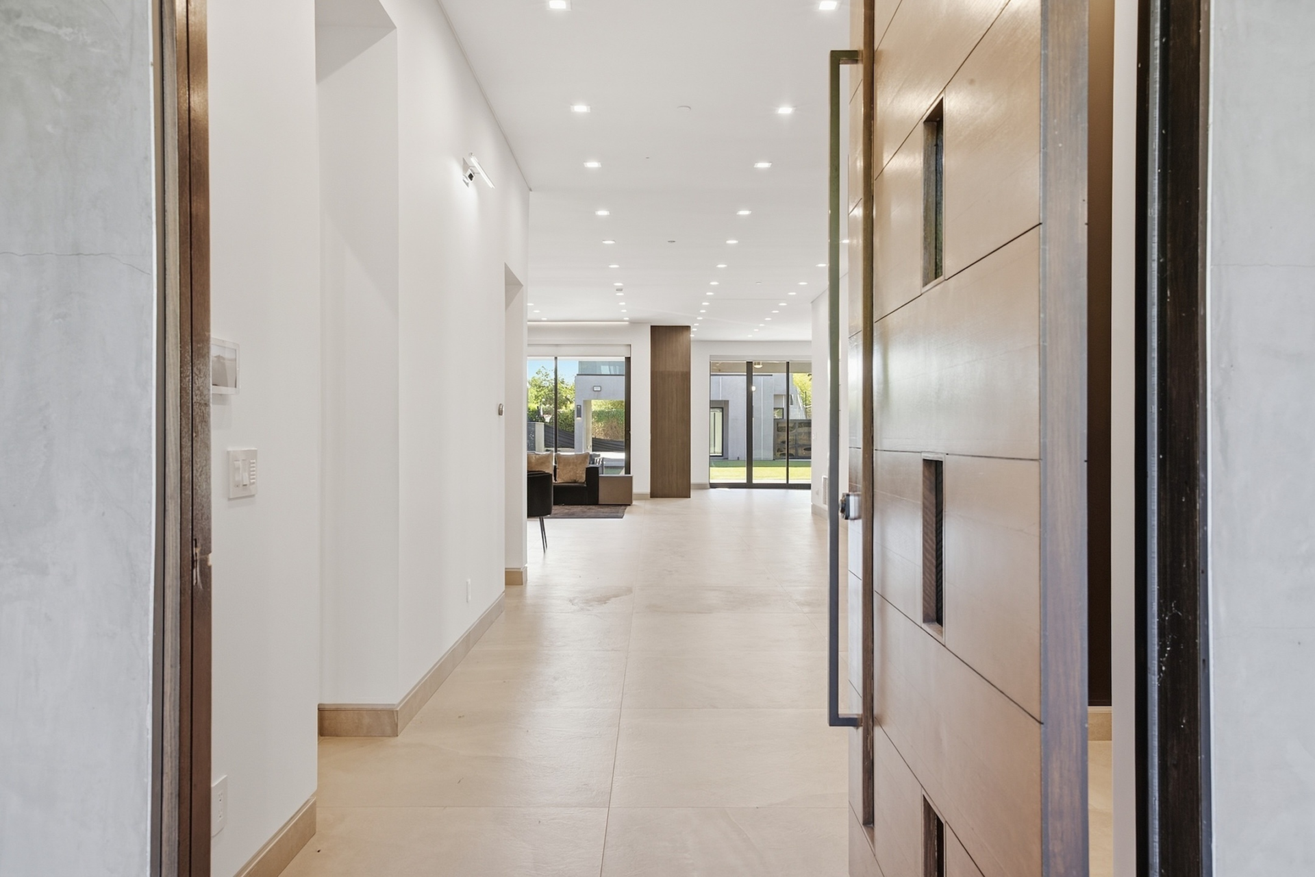 Front door opening to main living spaces.
