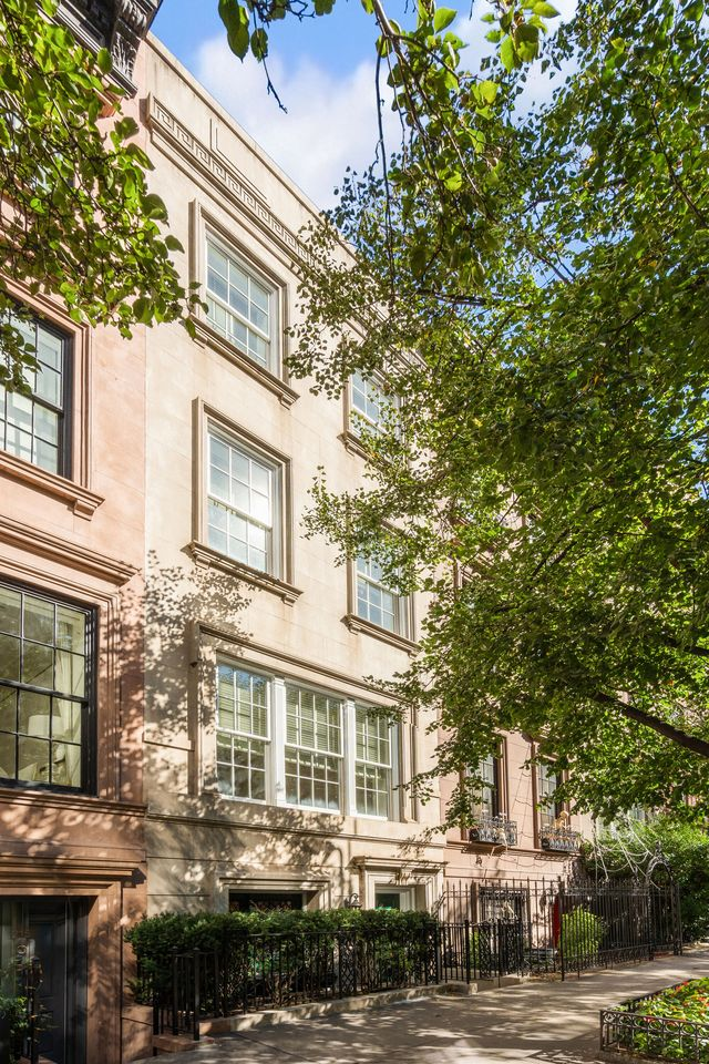 Street view of Montgomery Clift’s Former New York City Townhouse.