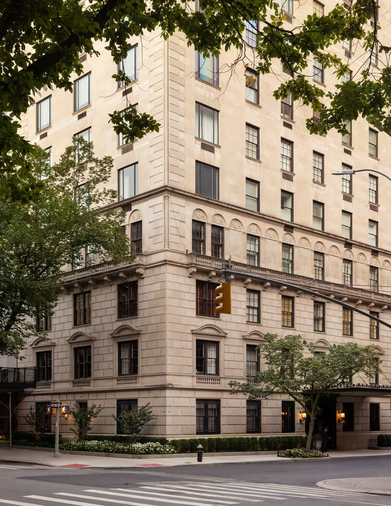 David Murdock’s Duplex Apartment complex.